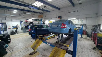 Q Service Castrol Jacek Kaczmarek